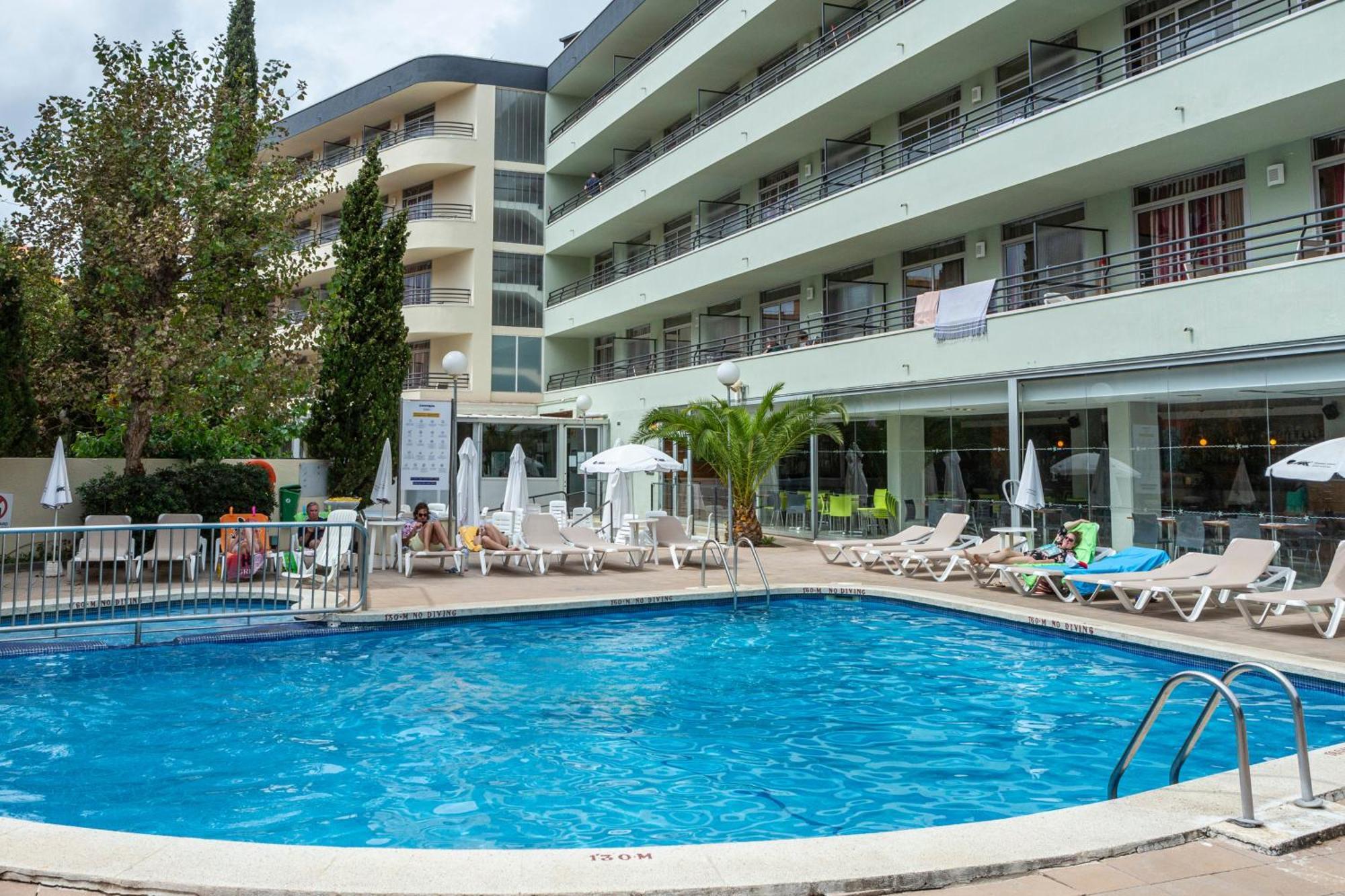 Medplaya Aparthotel Esmeraldas Tossa de Mar Eksteriør bilde