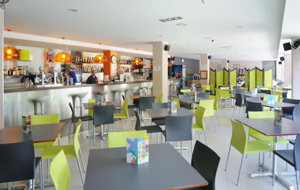 Medplaya Aparthotel Esmeraldas Tossa de Mar Restaurant bilde